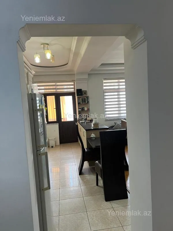 Satılır 2 otaqlı yeni tikili 80 m²