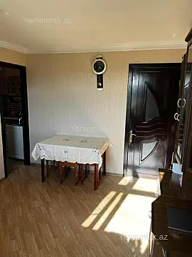 Satılır 1 otaqlı köhnə tikili 35 m²