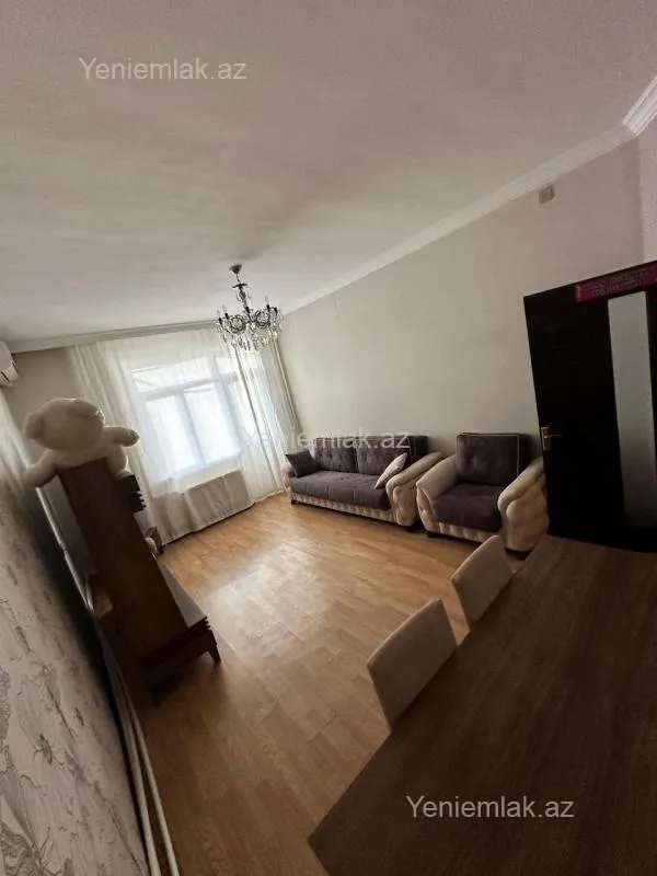 Satılır 2 otaqlı yeni tikili 72 m²