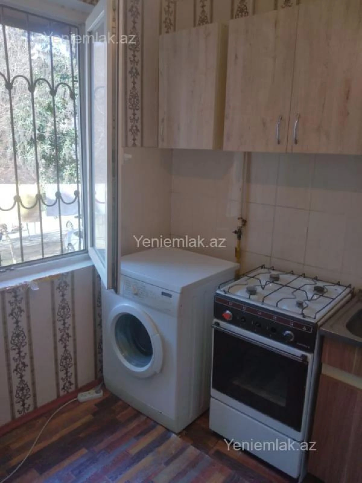 Satılır 2 otaqlı köhnə tikili 50 m²