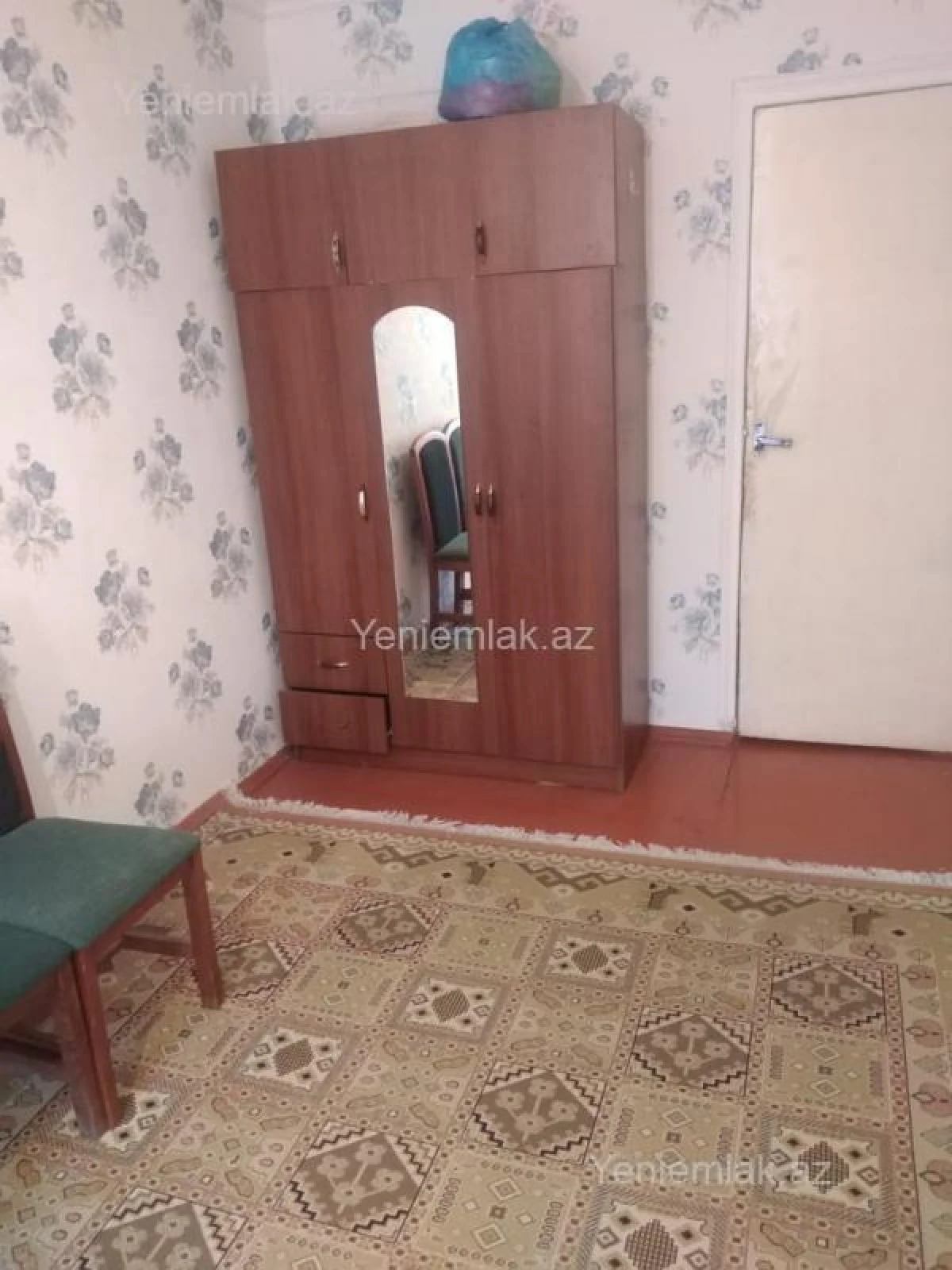 Satılır 2 otaqlı köhnə tikili 50 m²