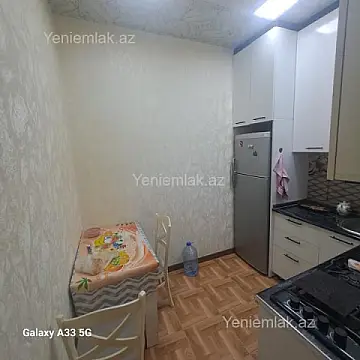 Satılır 3 otaqlı yeni tikili 70 m²