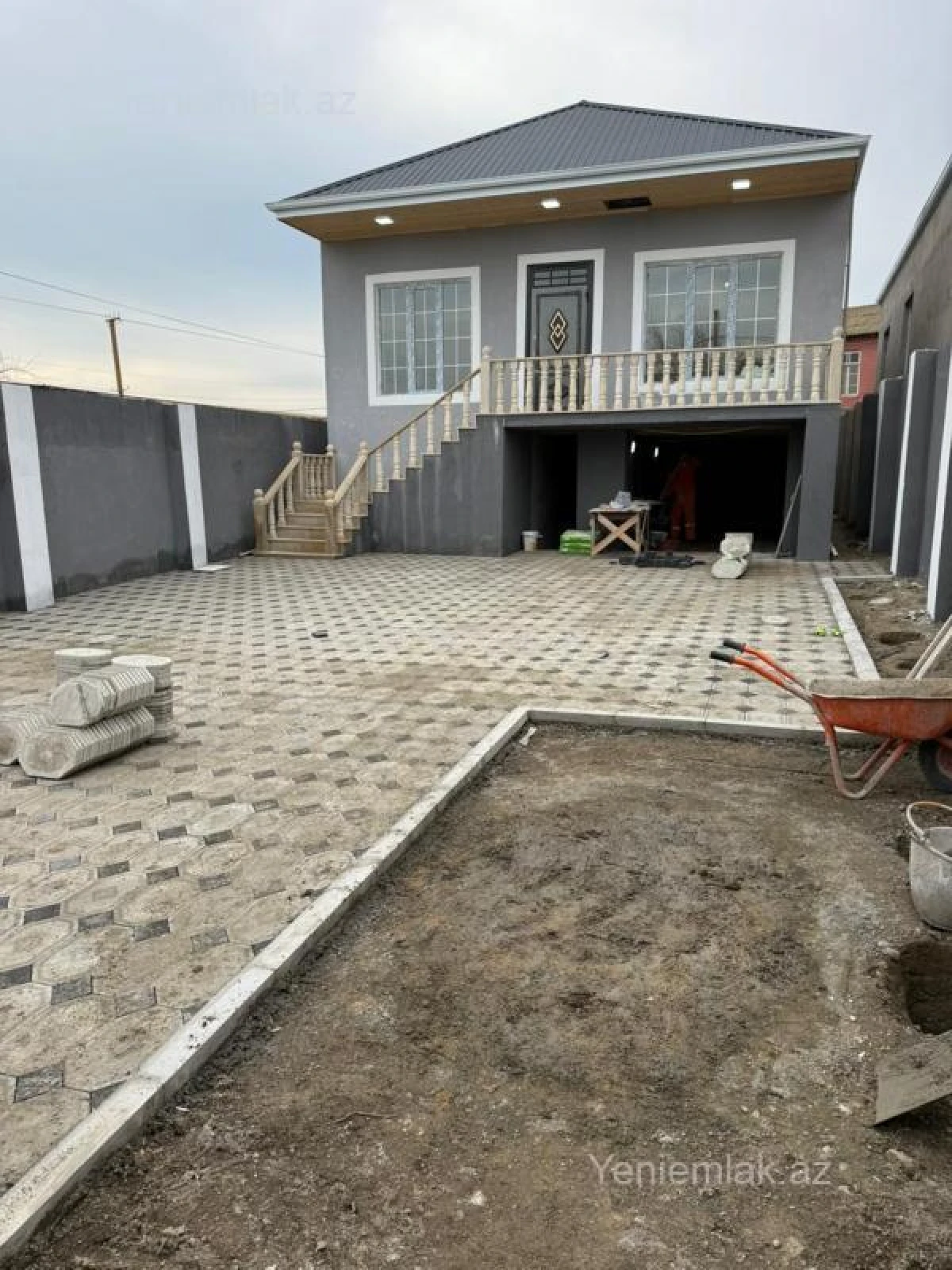 Satılır 4 otaqlı həyət evi 110 m²