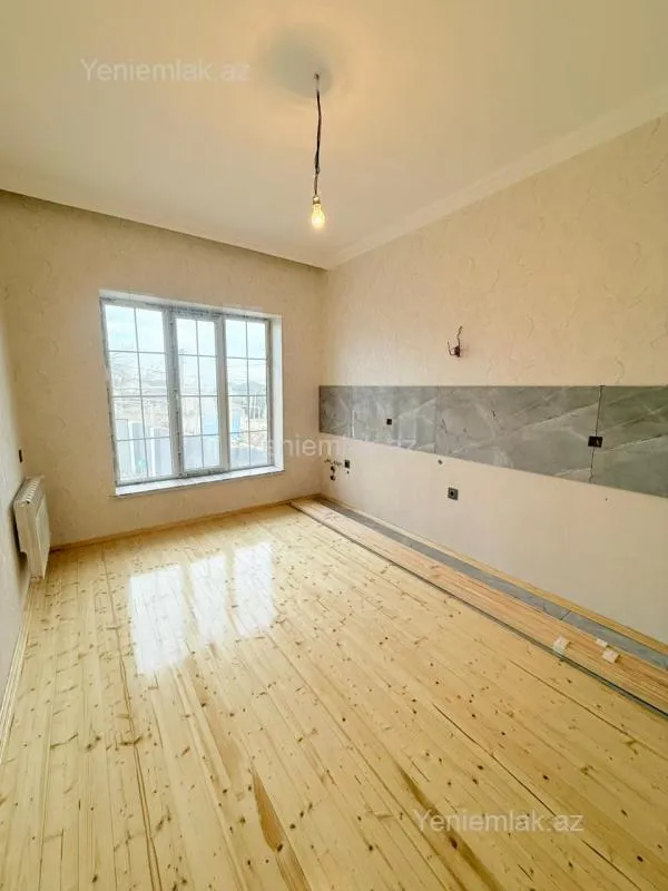 Satılır 4 otaqlı həyət evi 110 m²