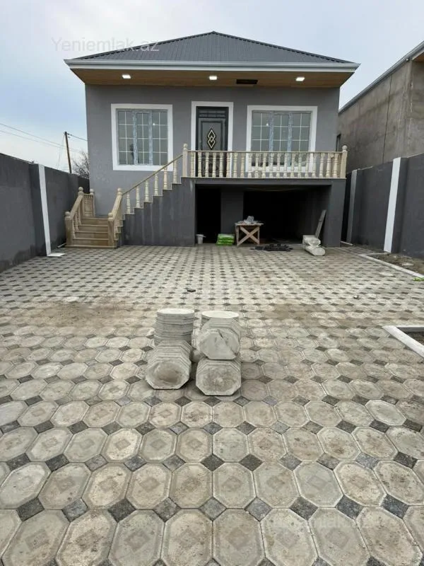 Satılır 4 otaqlı həyət evi 110 m²