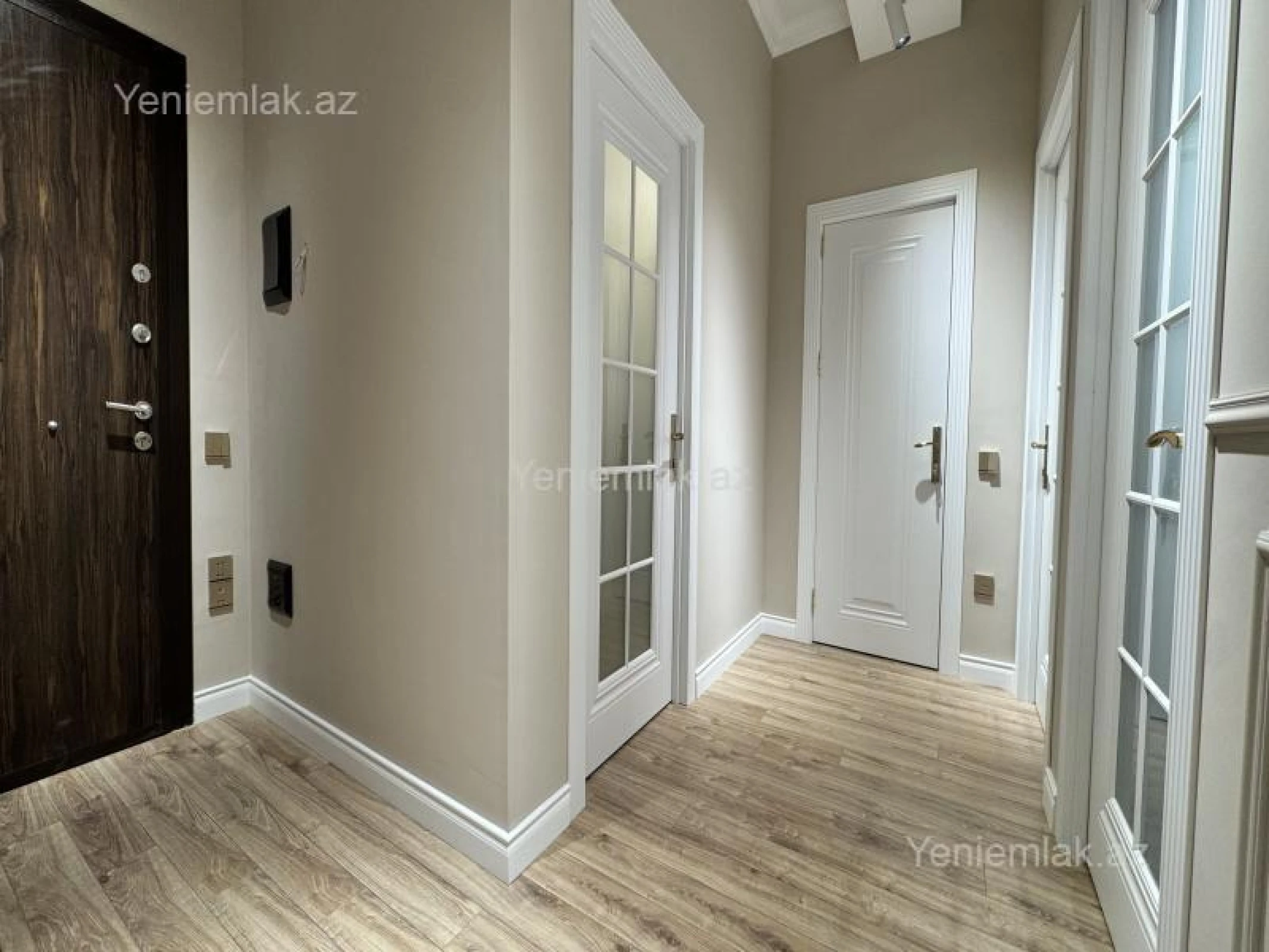 Satılır 2 otaqlı yeni tikili 55 m²