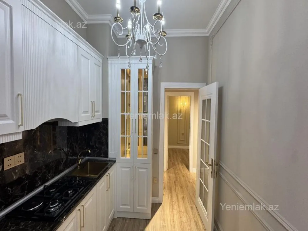 Satılır 2 otaqlı yeni tikili 55 m²