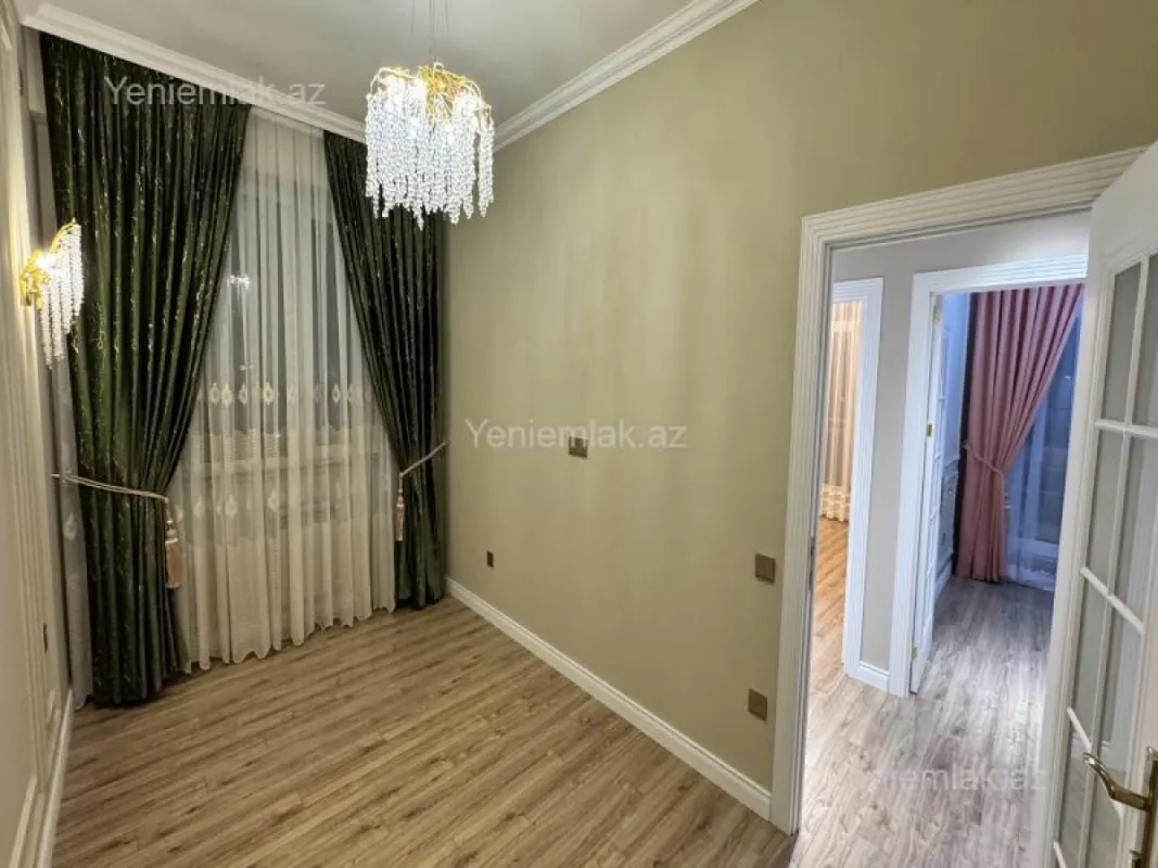 Satılır 2 otaqlı yeni tikili 55 m²