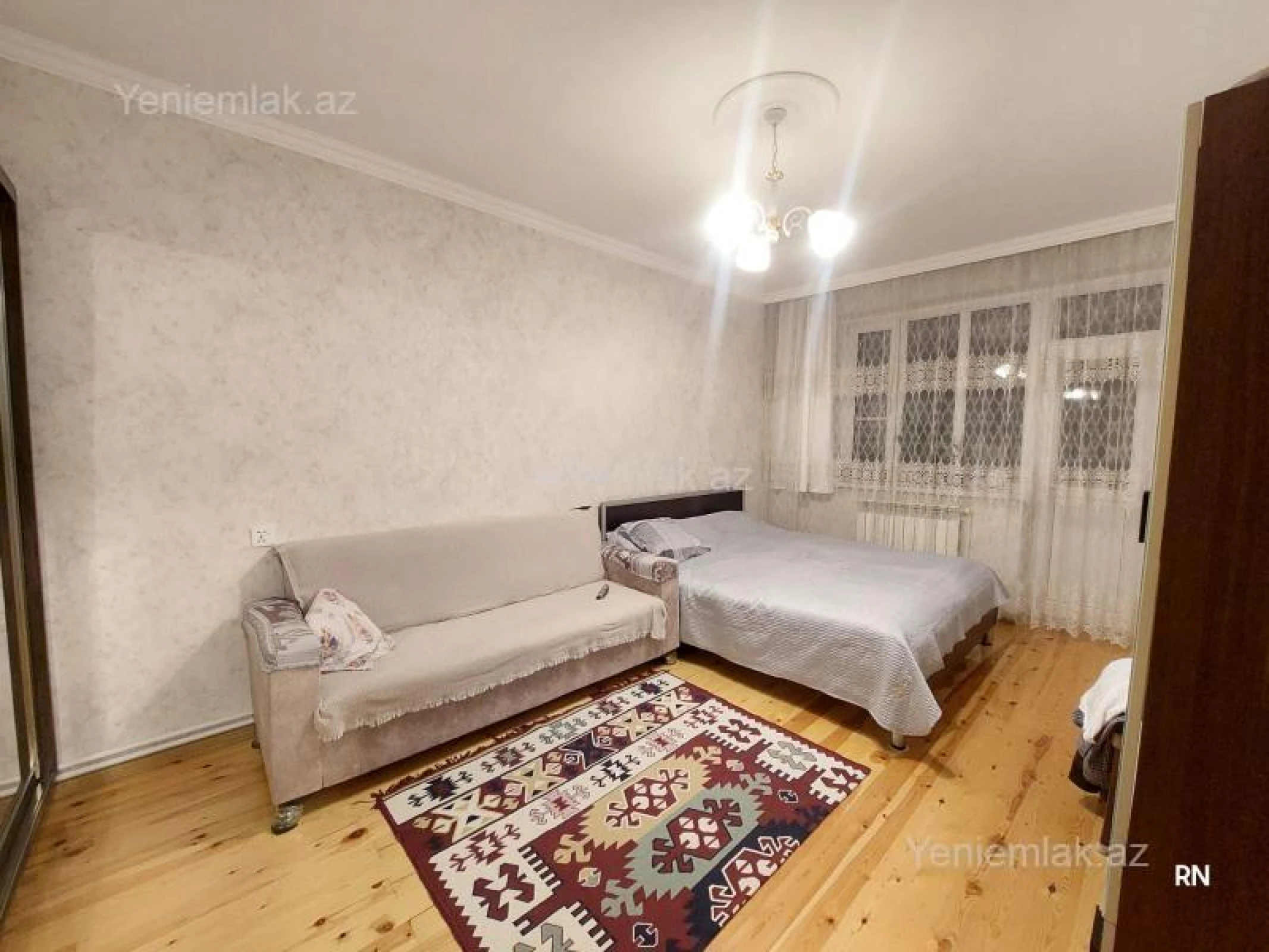 Satılır 3 otaqlı köhnə tikili 75 m²