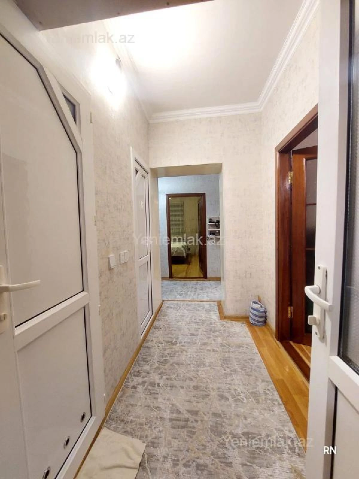 Satılır 3 otaqlı köhnə tikili 75 m²