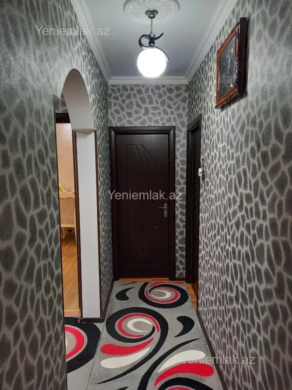 Satılır 3 otaqlı köhnə tikili 76.8 m²