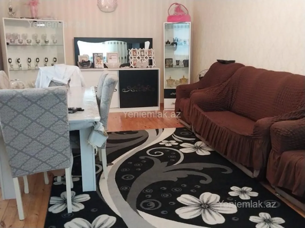 Satılır 4 otaqlı həyət evi 120 m²