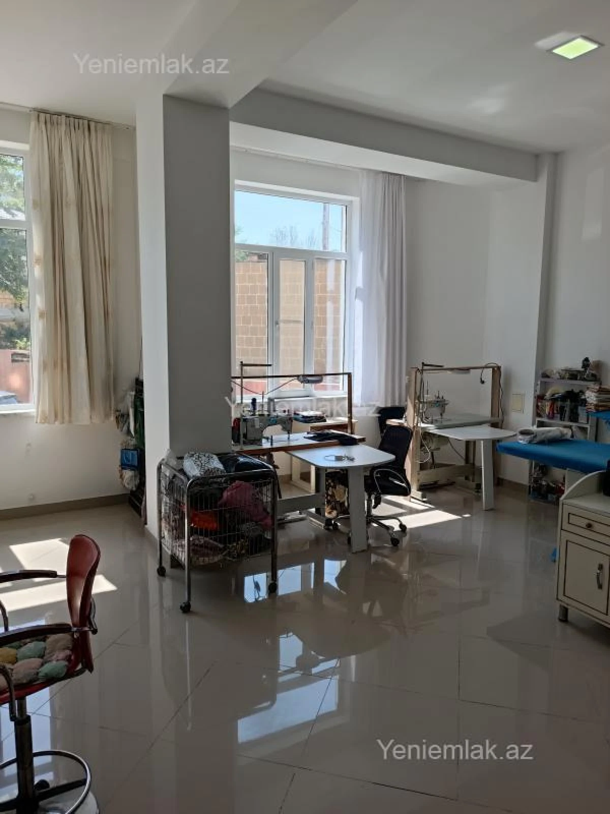 Satılır 2 otaqlı obyekt 165 m²