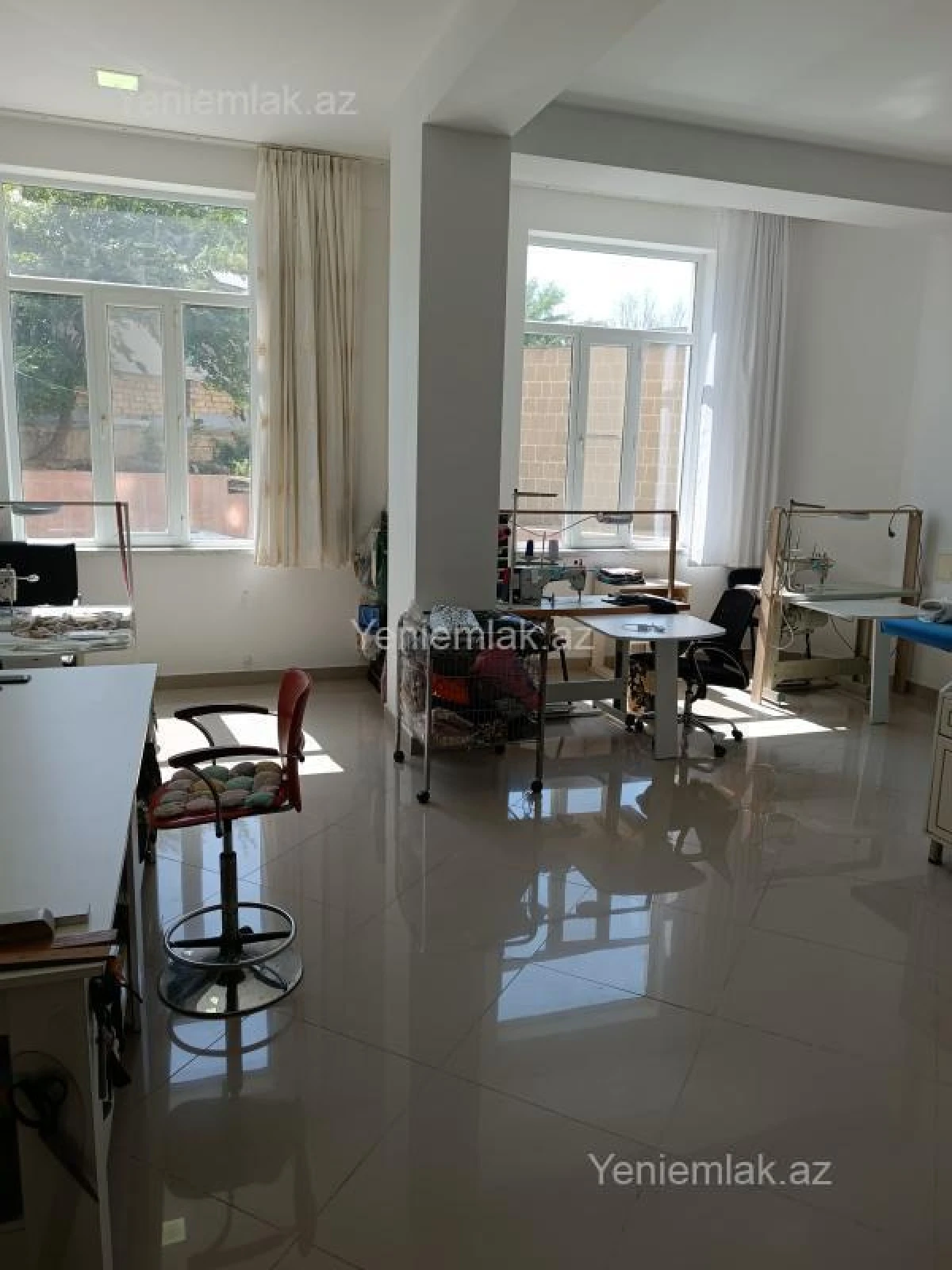 Satılır 2 otaqlı obyekt 165 m²