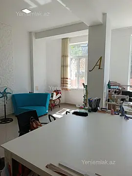 Satılır 2 otaqlı obyekt 165 m²