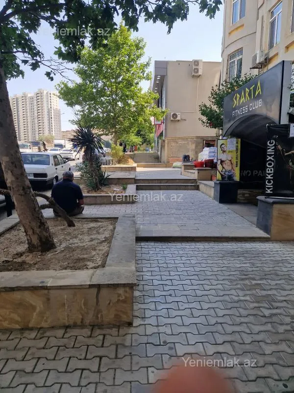 Satılır 2 otaqlı obyekt 165 m²