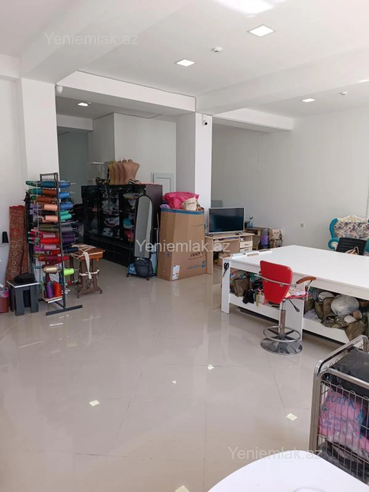 Satılır 2 otaqlı obyekt 165 m²