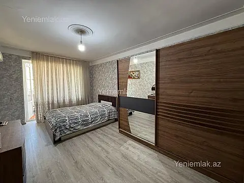 Satılır 2 otaqlı köhnə tikili 55 m²
