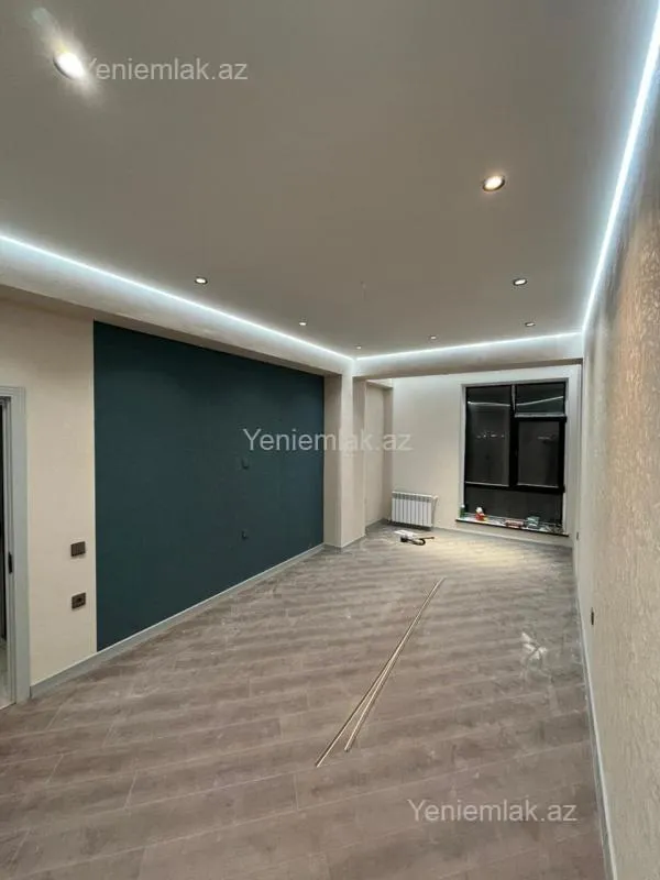 Satılır 3 otaqlı yeni tikili 100 m²