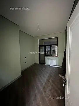 Satılır 3 otaqlı yeni tikili 100 m²