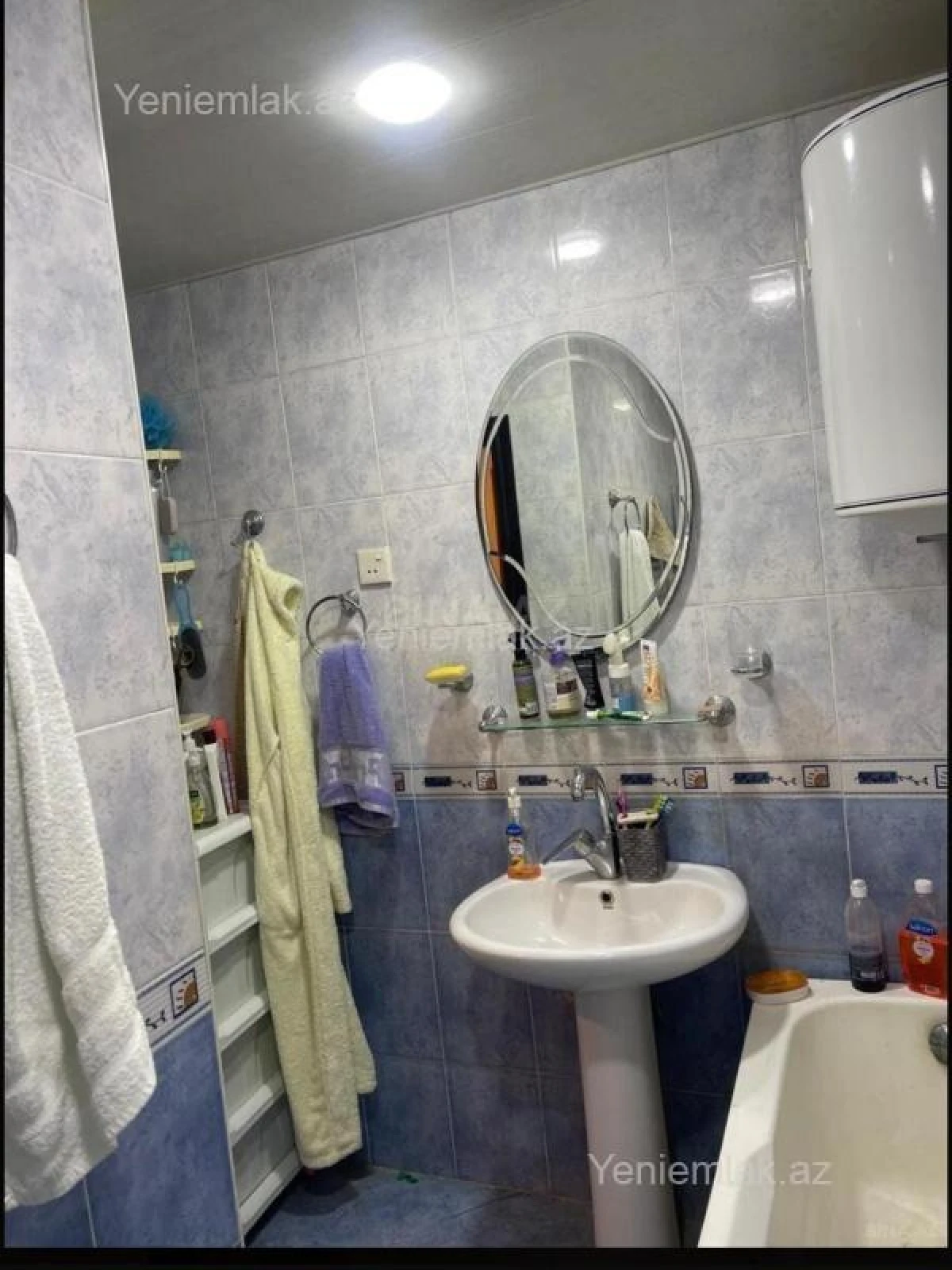 Satılır 4 otaqlı köhnə tikili 85 m²