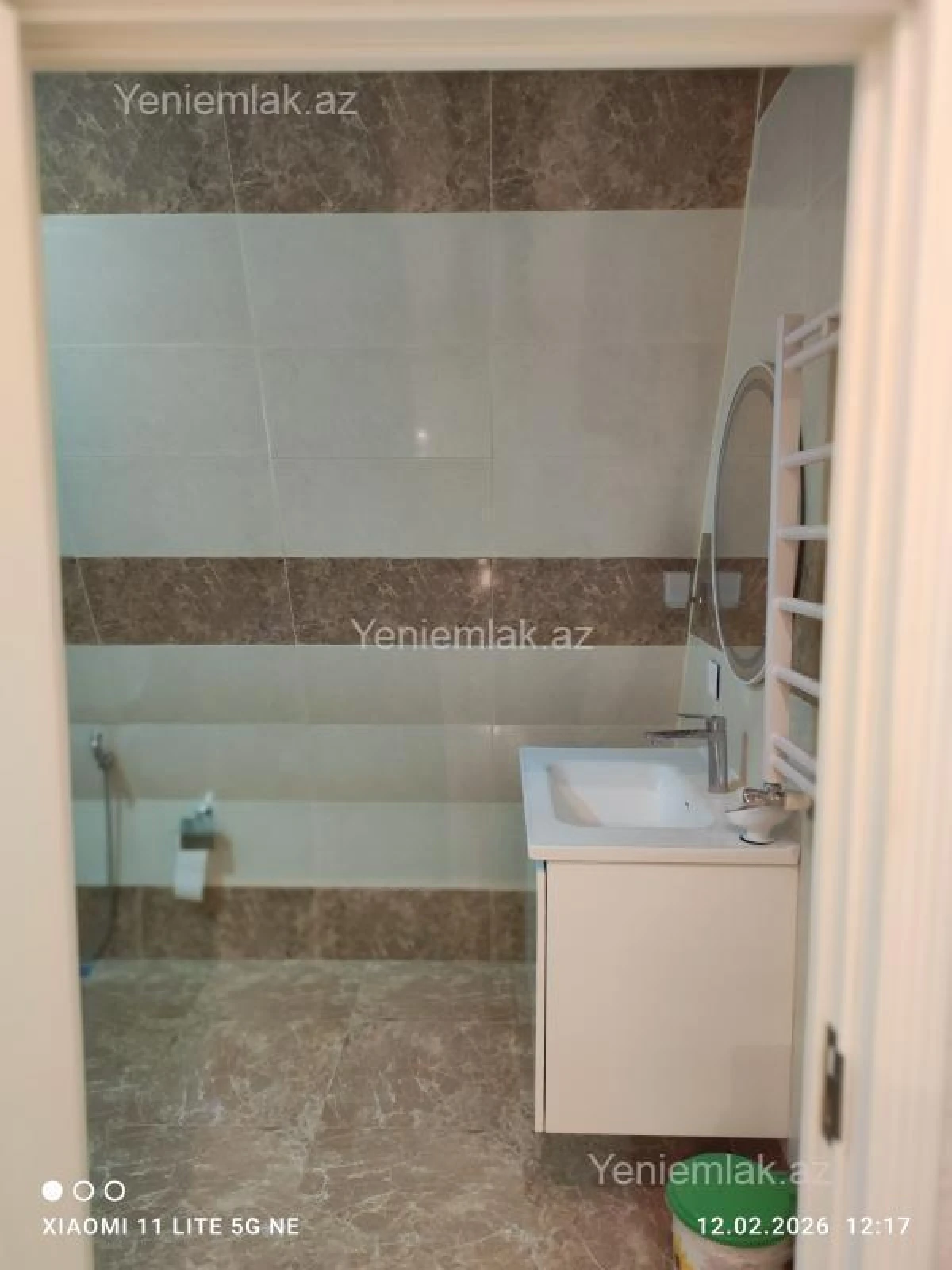 Satılır 3 otaqlı yeni tikili 100 m²