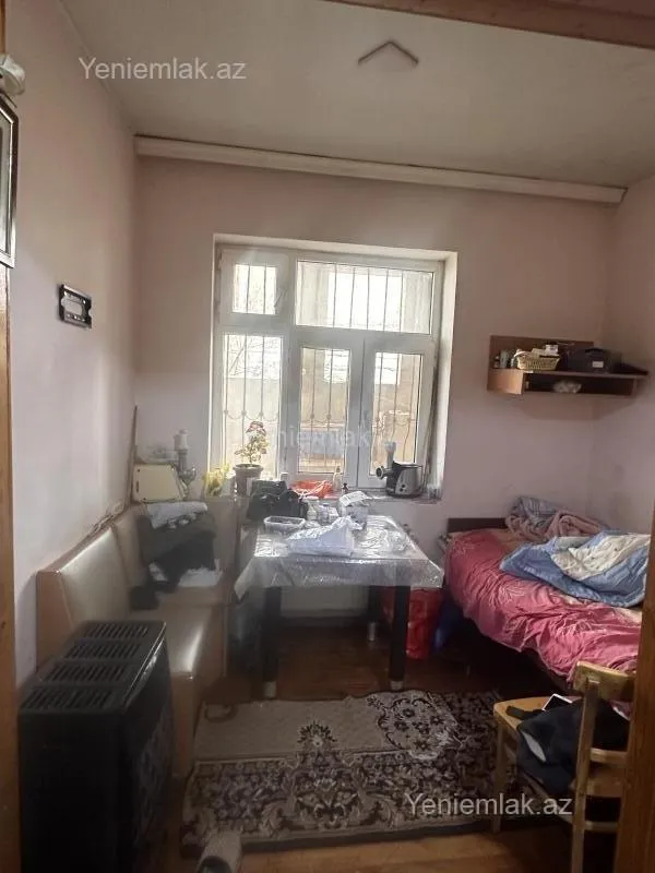 Satılır 4 otaqlı həyət evi 120 m²