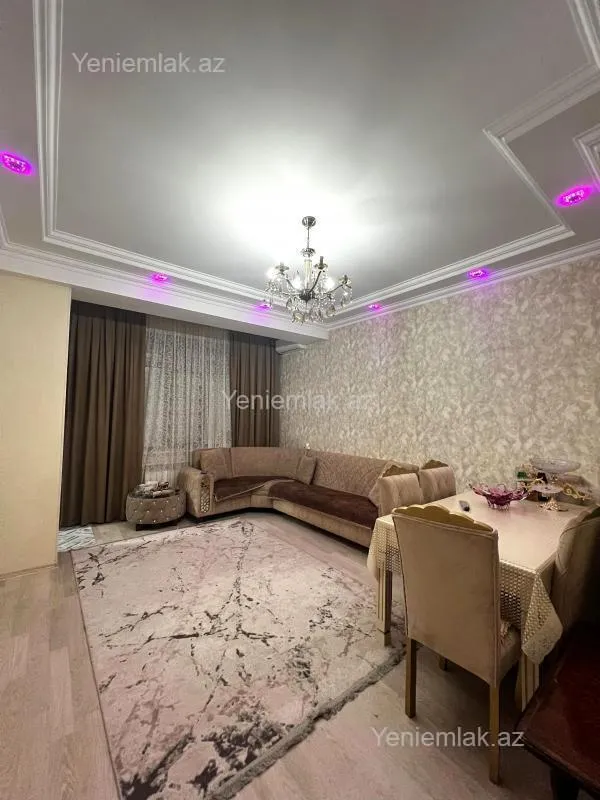 Satılır 3 otaqlı yeni tikili 73 m²