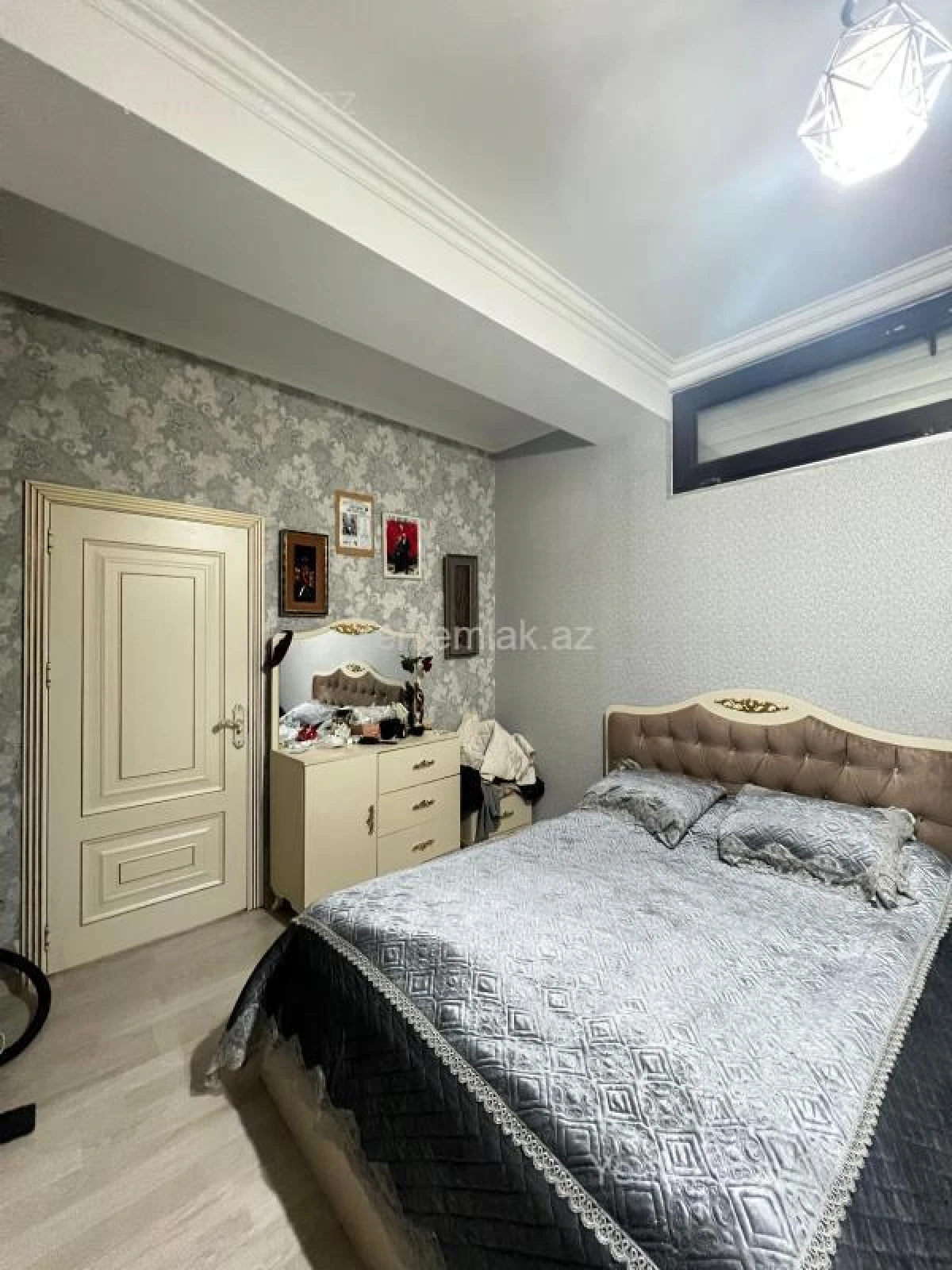 Satılır 3 otaqlı yeni tikili 73 m²