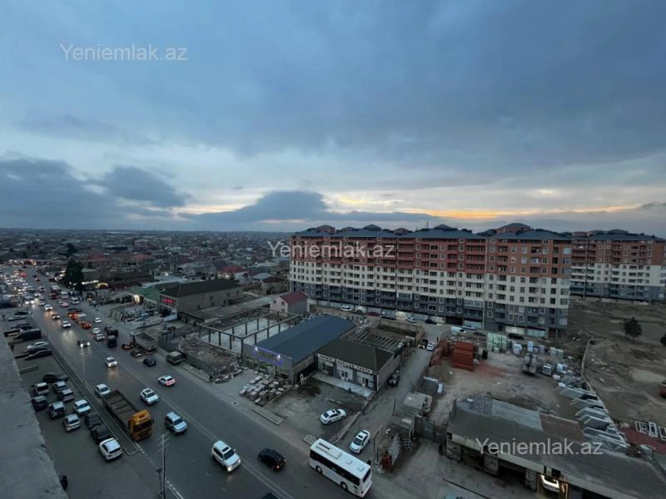 Satılır 2 otaqlı yeni tikili 65 m²