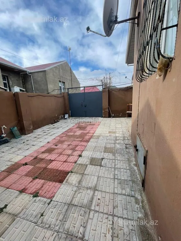 Satılır 3 otaqlı həyət evi 70 m²