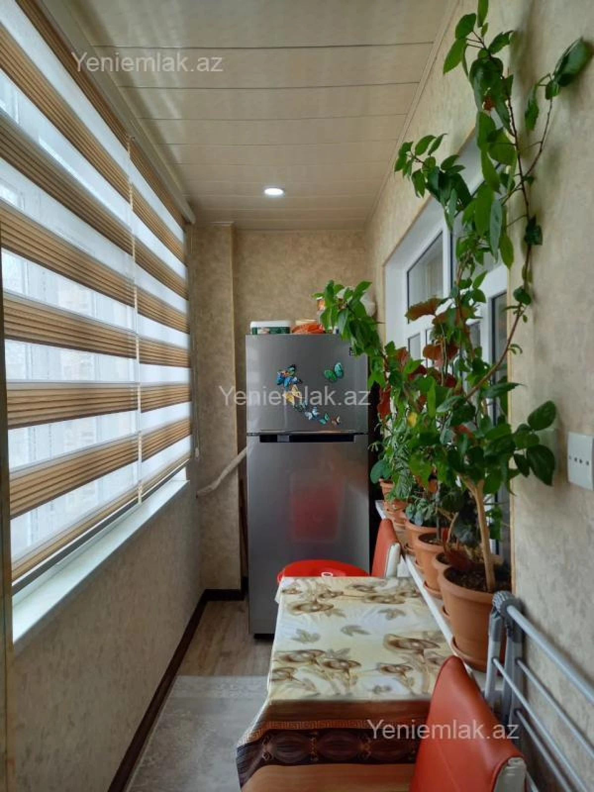 Satılır 3 otaqlı köhnə tikili 70 m²