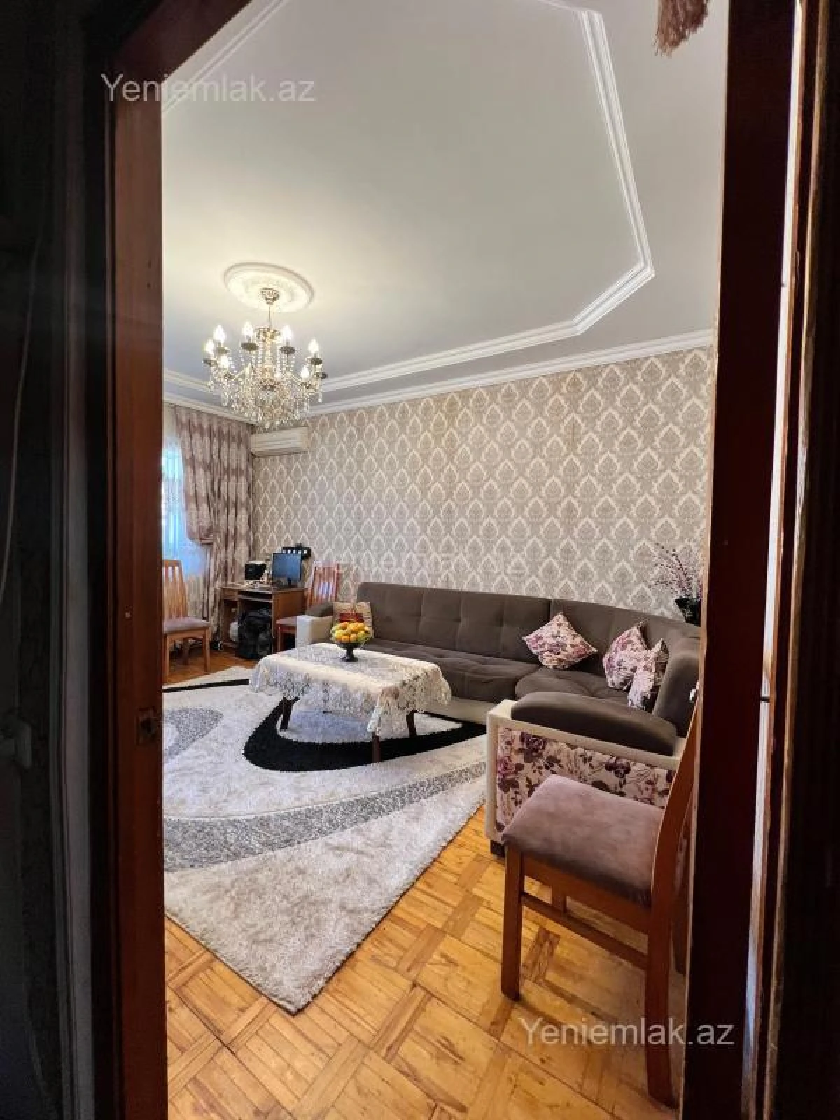 Satılır 2 otaqlı köhnə tikili 43 m²