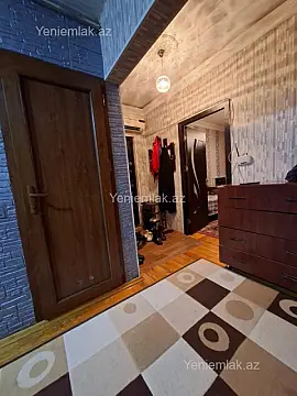 Satılır 3 otaqlı köhnə tikili 80 m²