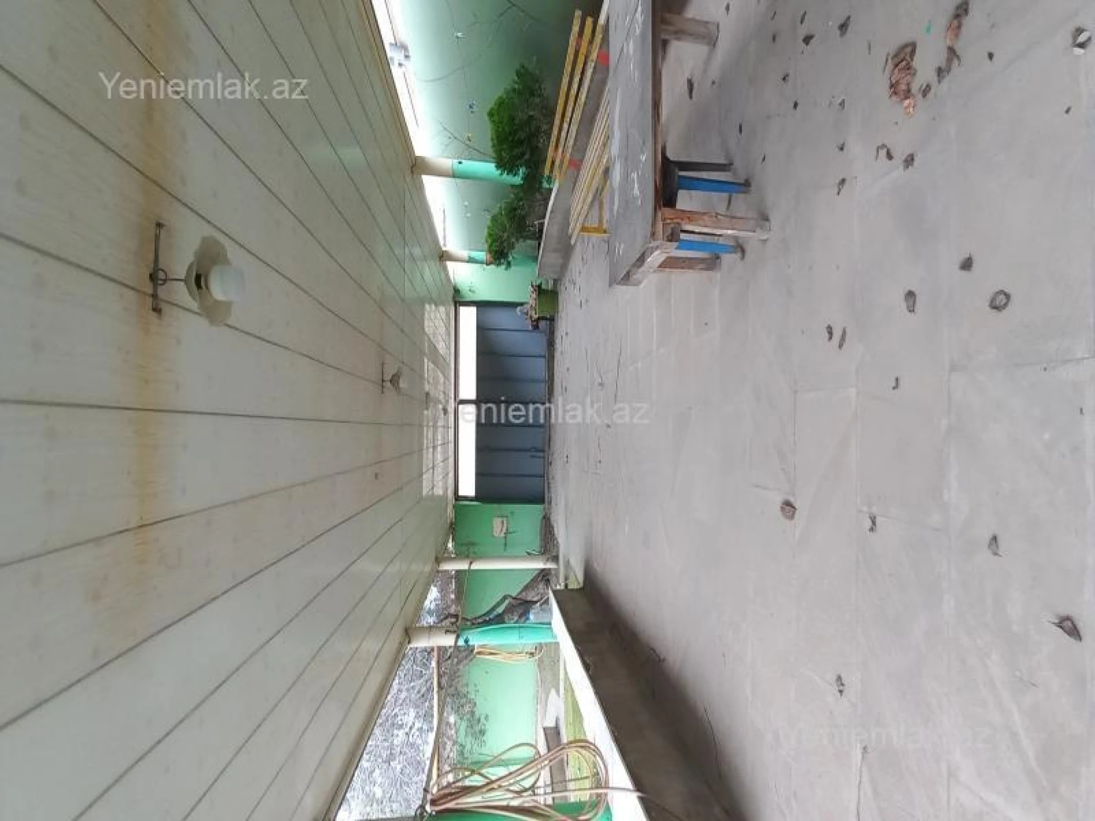 Satılır 6 otaqlı həyət evi 200 m²