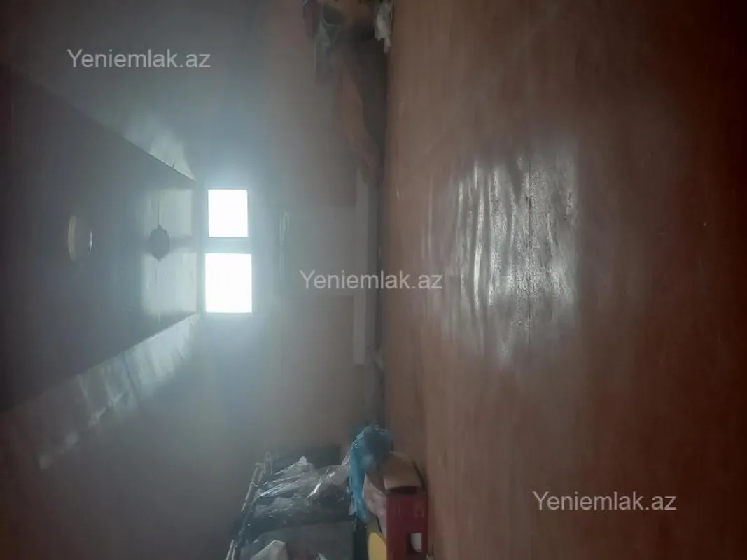 Satılır 6 otaqlı həyət evi 200 m²