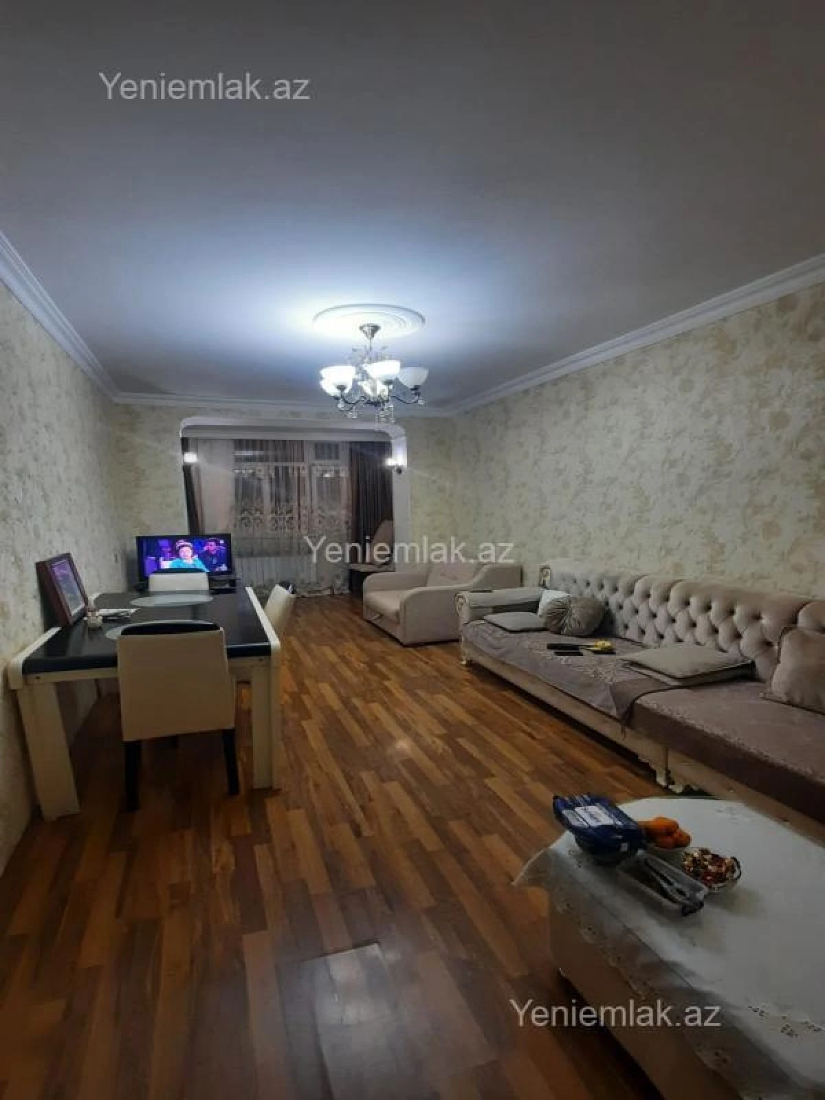 Satılır 2 otaqlı köhnə tikili 55 m²