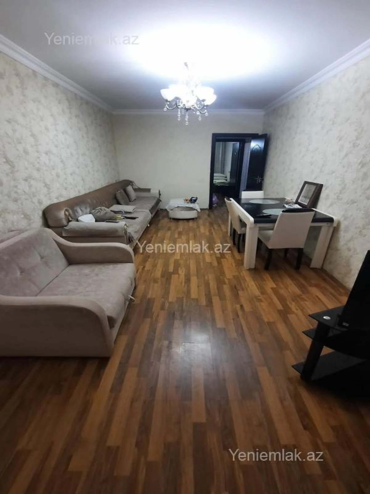 Satılır 2 otaqlı köhnə tikili 55 m²