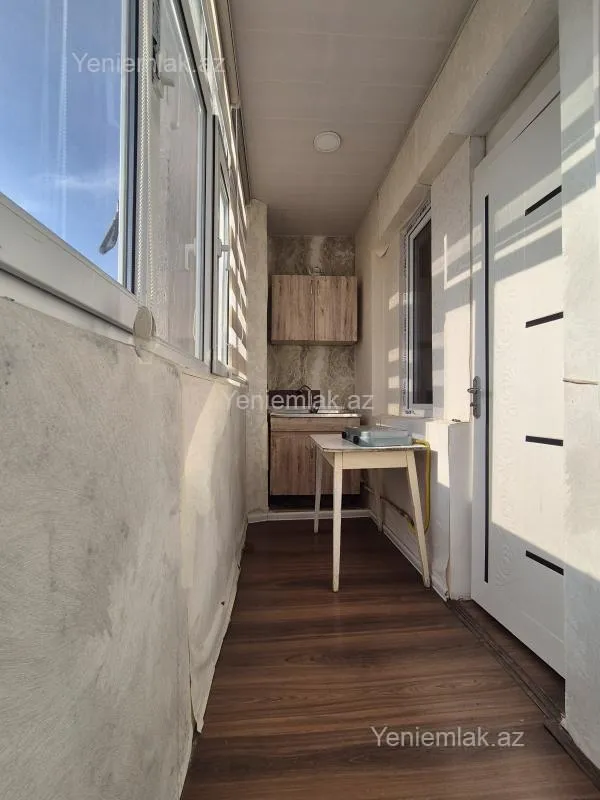 Satılır 2 otaqlı köhnə tikili 42 m²