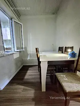 Satılır 2 otaqlı köhnə tikili 42 m²