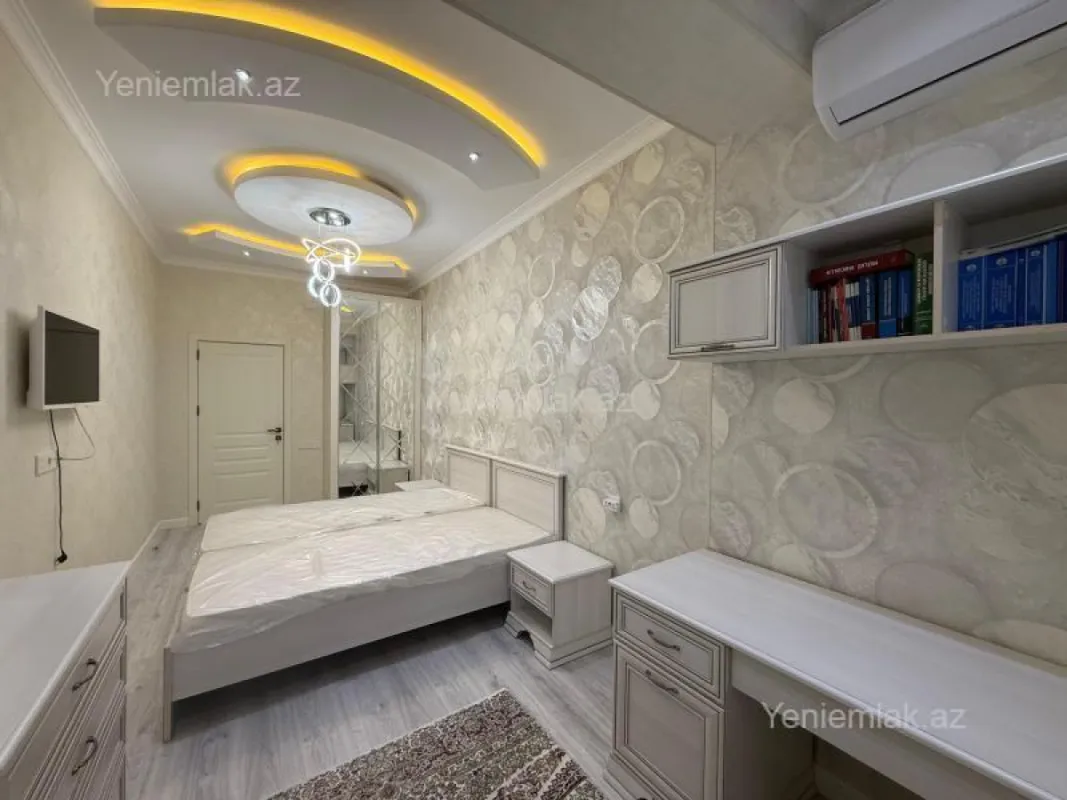 Satılır 3 otaqlı yeni tikili 93 m²