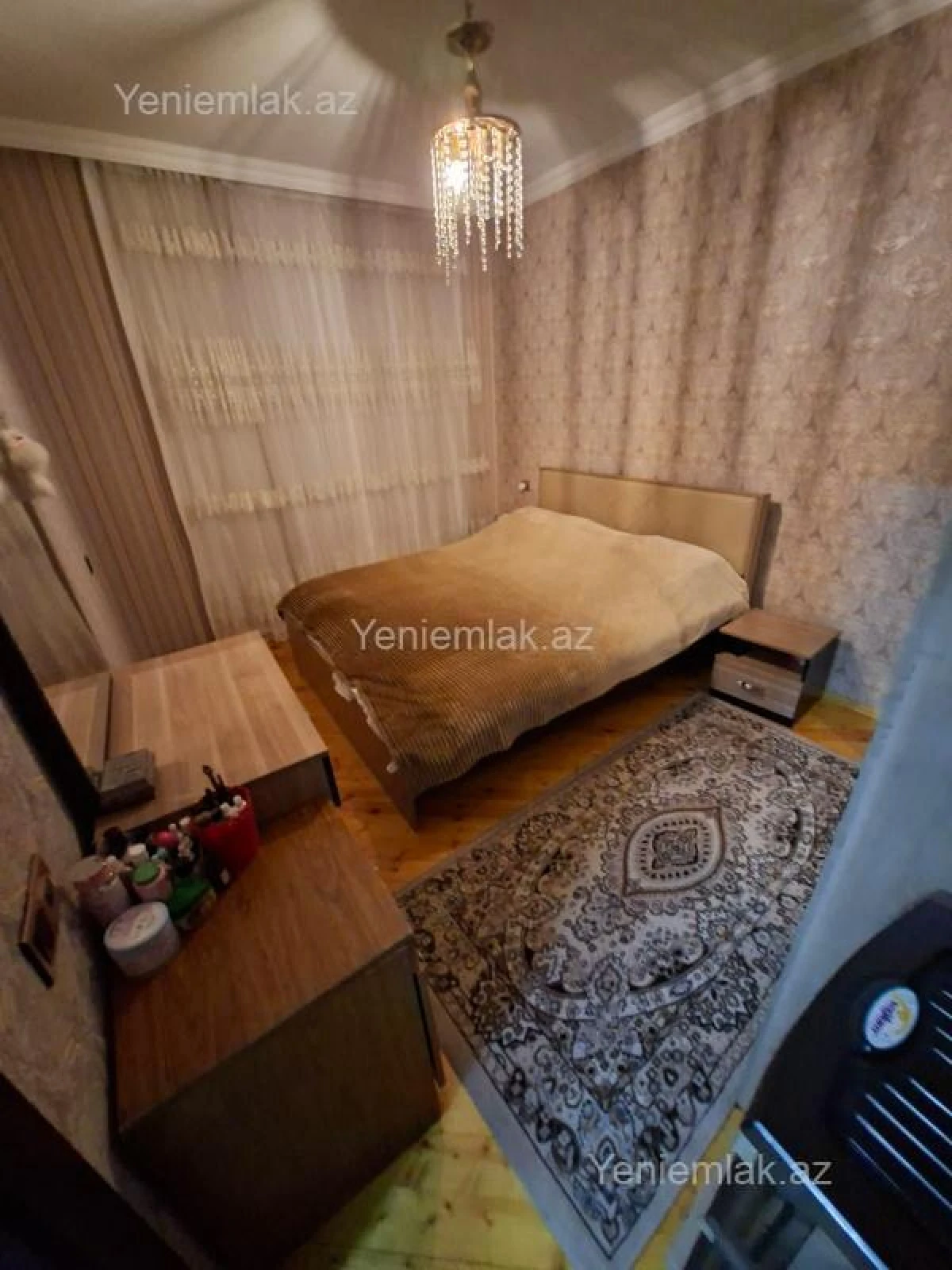 Satılır 3 otaqlı köhnə tikili 82 m²