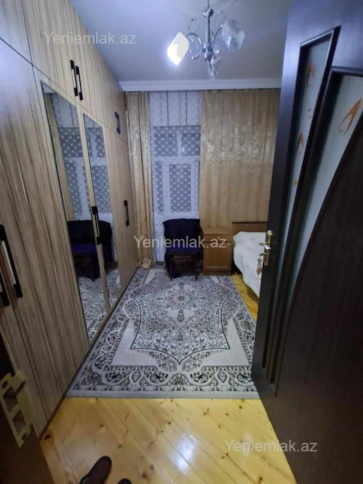 Satılır 3 otaqlı köhnə tikili 82 m²