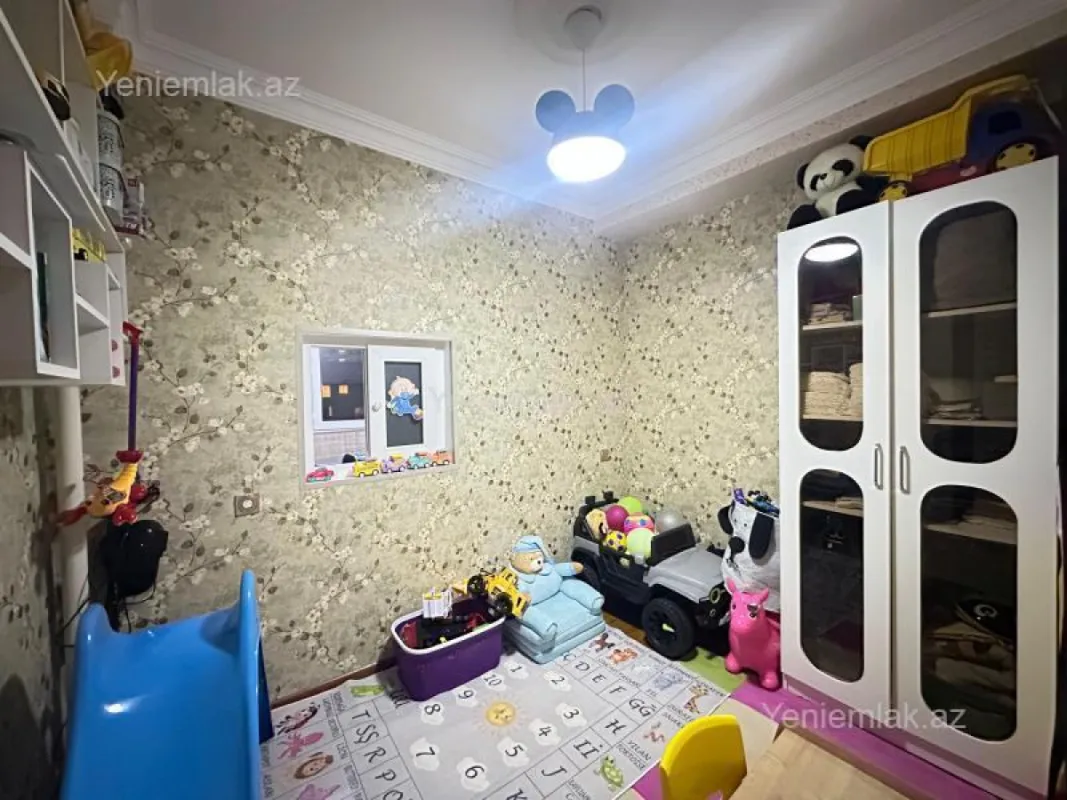 Satılır 3 otaqlı köhnə tikili 60 m²