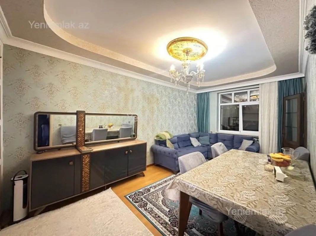 Satılır 3 otaqlı köhnə tikili 60 m²