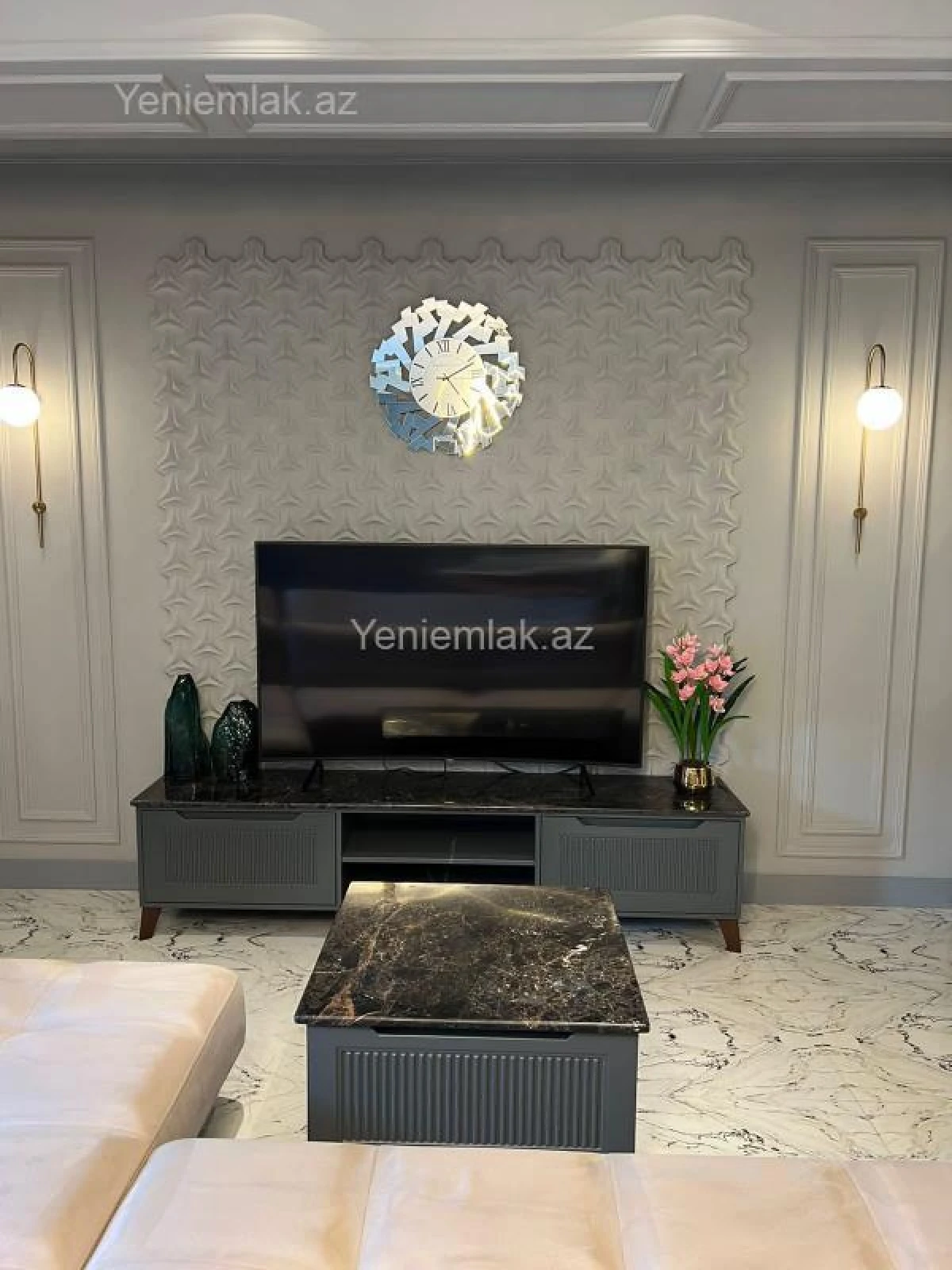 Satılır 3 otaqlı yeni tikili 115 m²