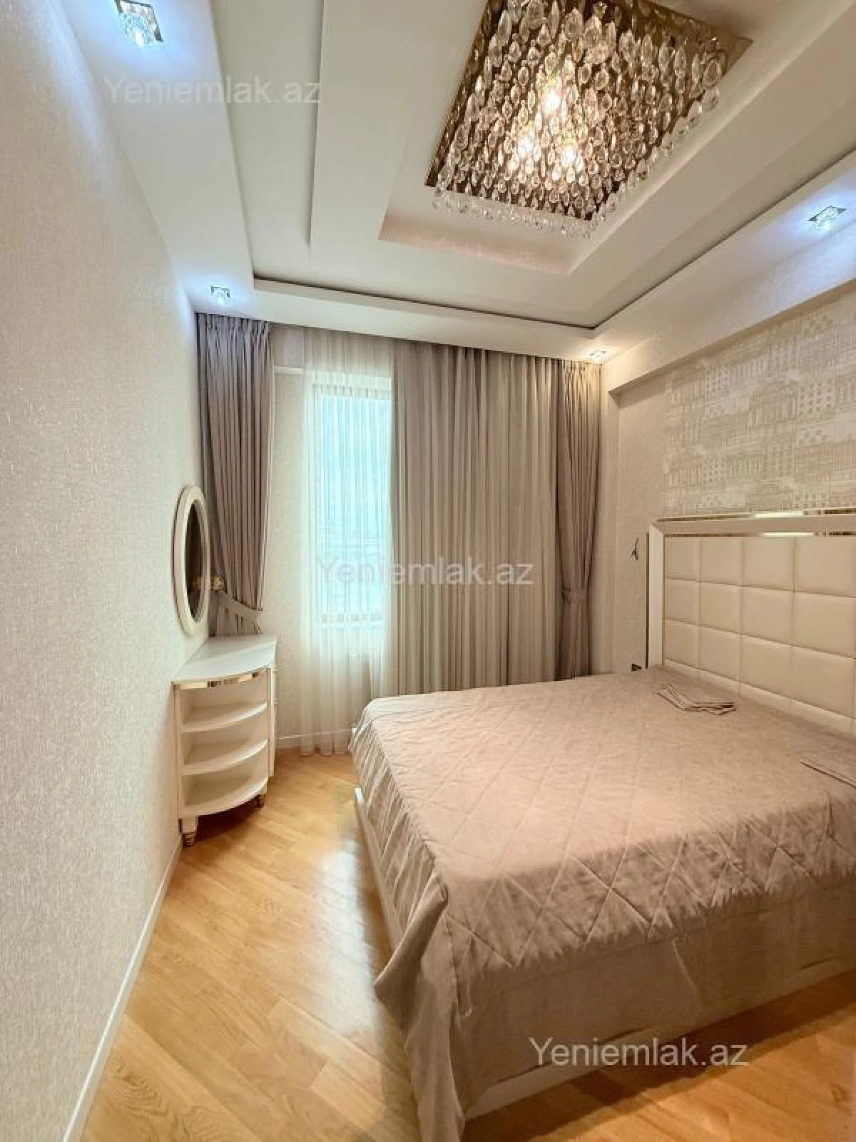 Satılır 3 otaqlı yeni tikili 70 m²