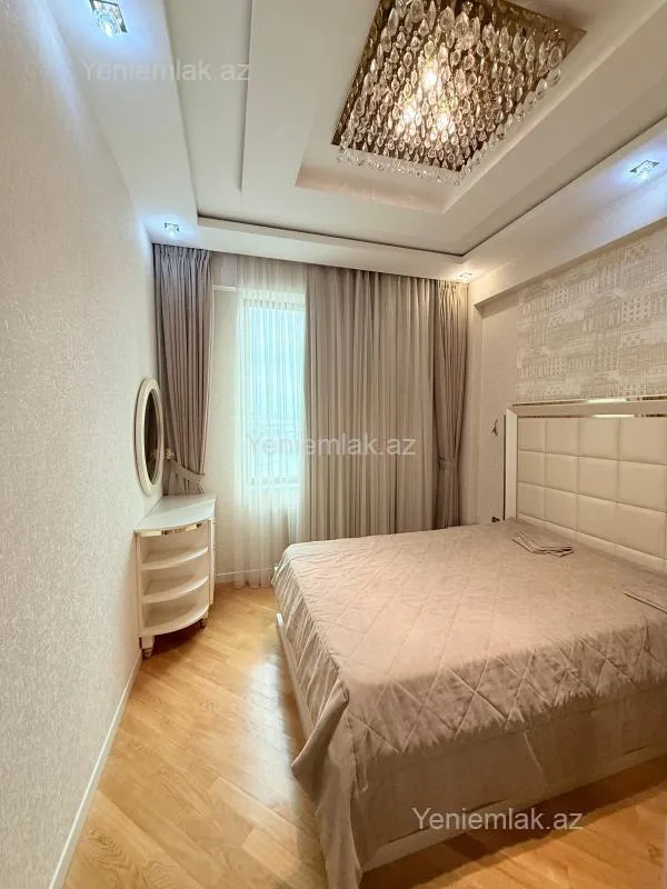 Satılır 3 otaqlı yeni tikili 70 m²
