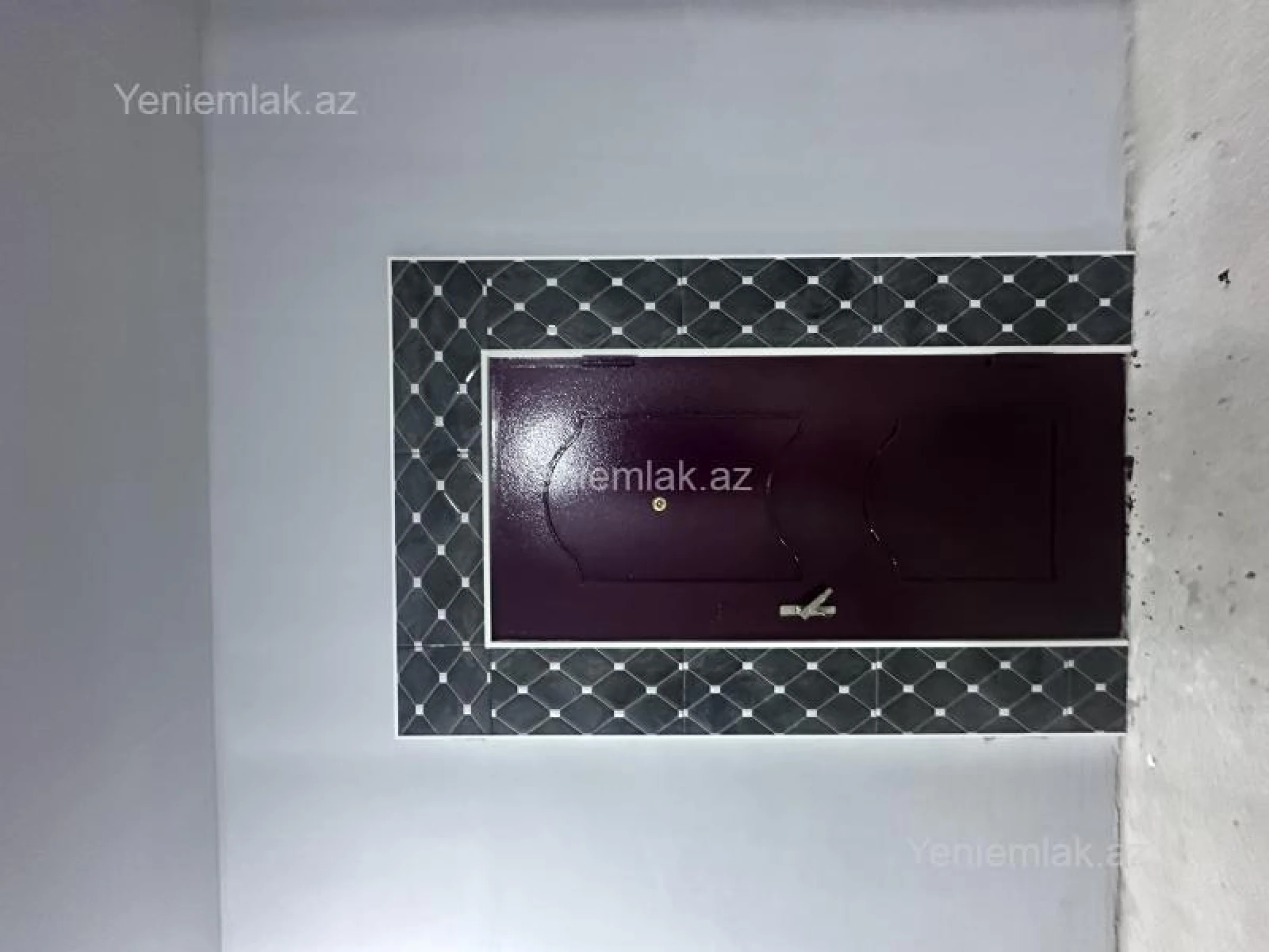 Satılır 2 otaqlı yeni tikili 60 m²