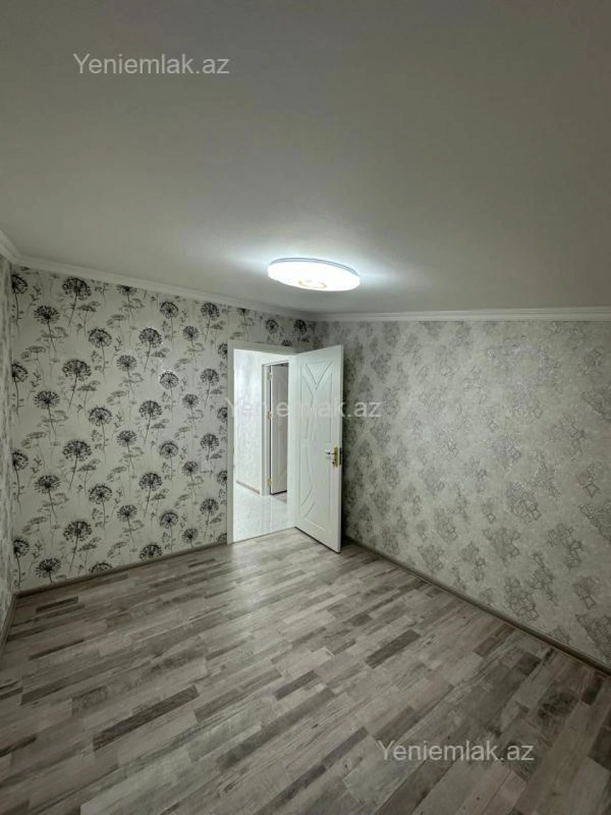 Satılır 2 otaqlı yeni tikili 60 m²